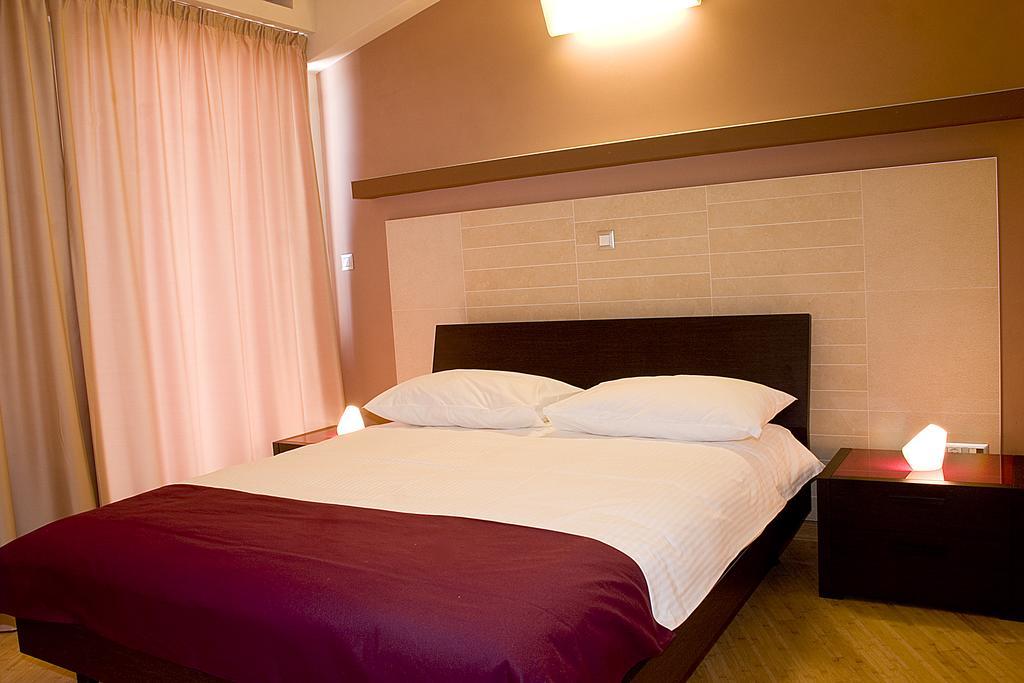 Hotel Diadem Omis Ruang foto